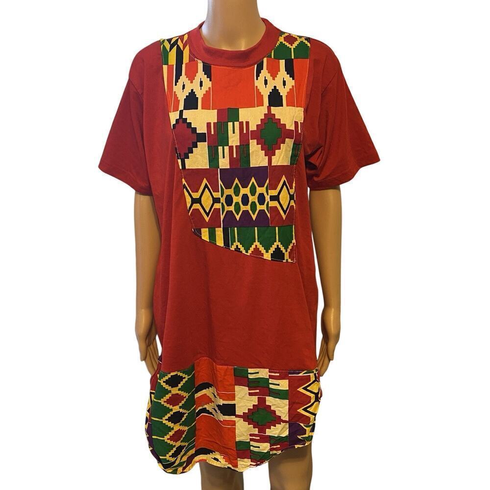 Vintage WAKV African Women T Shirt Dress M/L Red Multicolor Tribal Art Festival